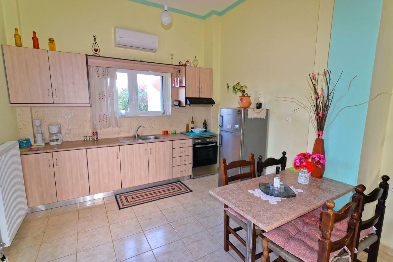 Kissamos Luxurious House Guest House Bagian luar foto